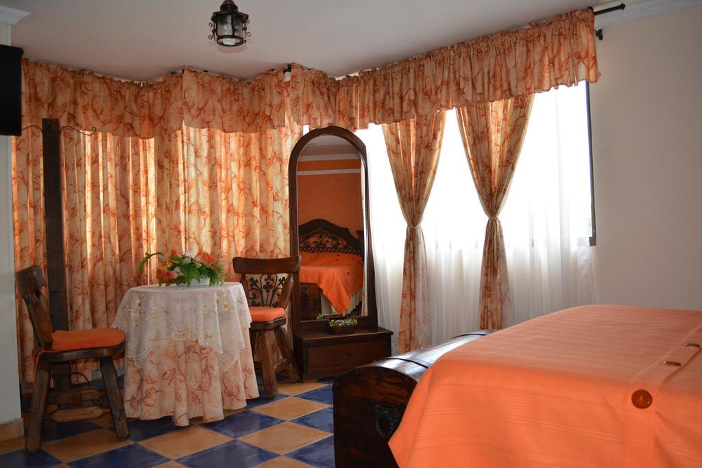 Hotel Casa Colonial Santa Rosa De Cabal Værelse billede