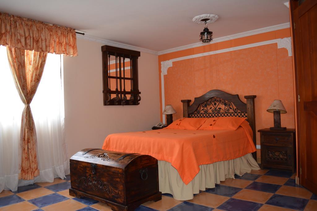 Hotel Casa Colonial Santa Rosa De Cabal Værelse billede