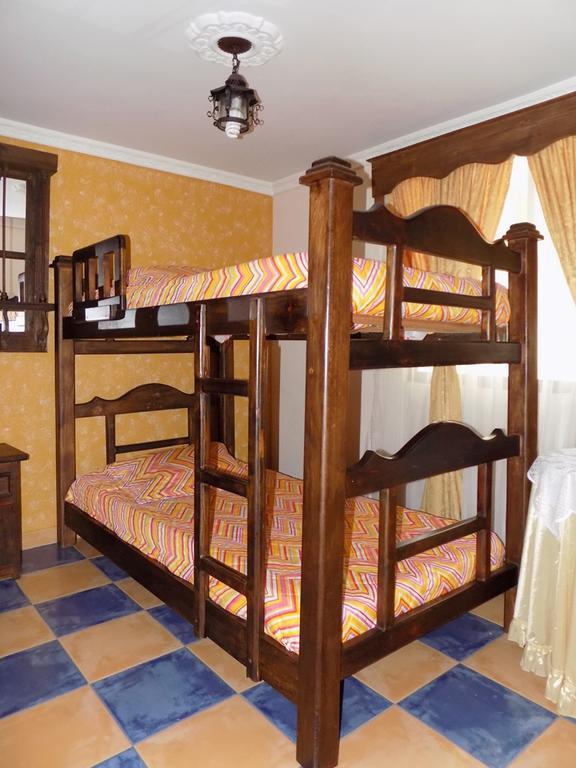 Hotel Casa Colonial Santa Rosa De Cabal Eksteriør billede